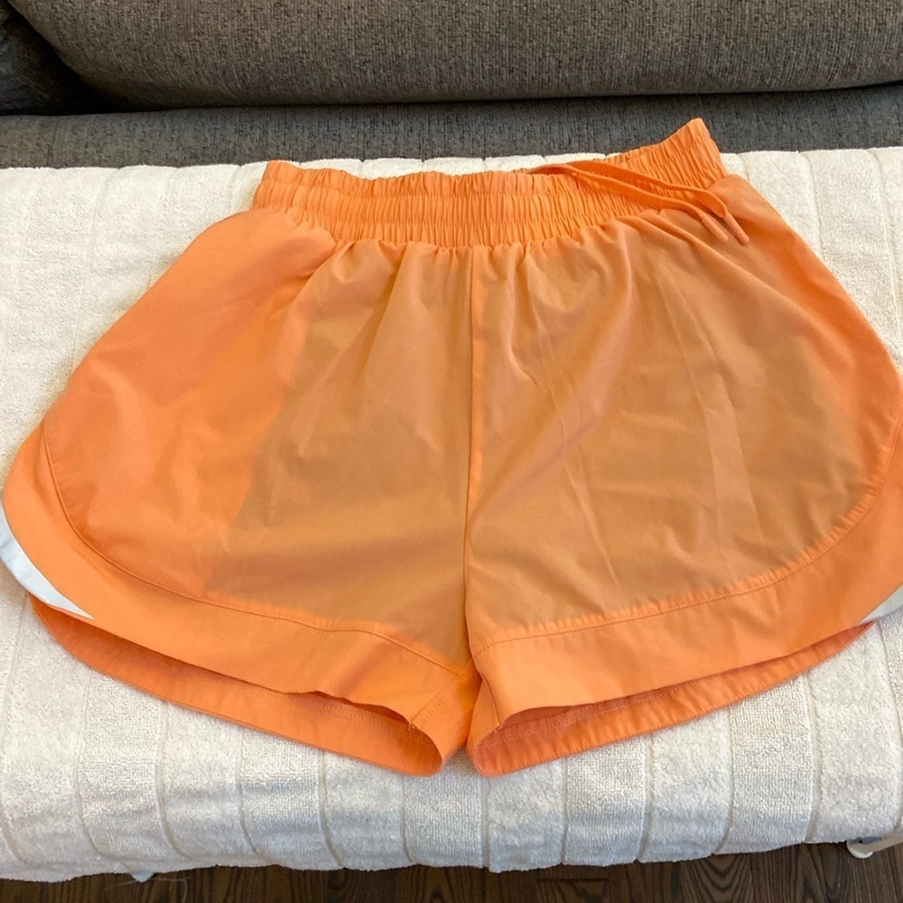 NWOT  Alphalete Womens Shorts  Drawstring Running Gym Train Lined Sz. L​​​​​